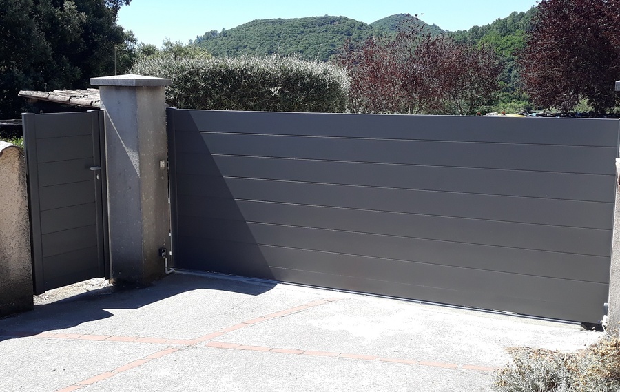 Nos modèles de portails ALU à MONTS