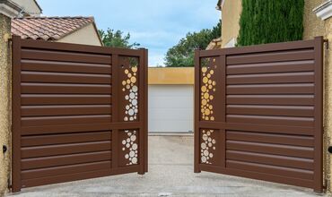 Les portails ALU &agrave;&nbsp;MONTS